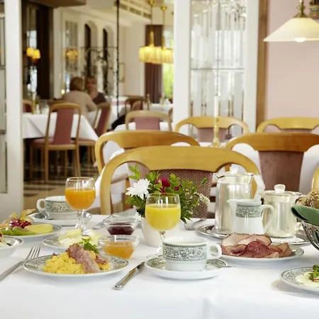 Romantik Stoermann Hotel