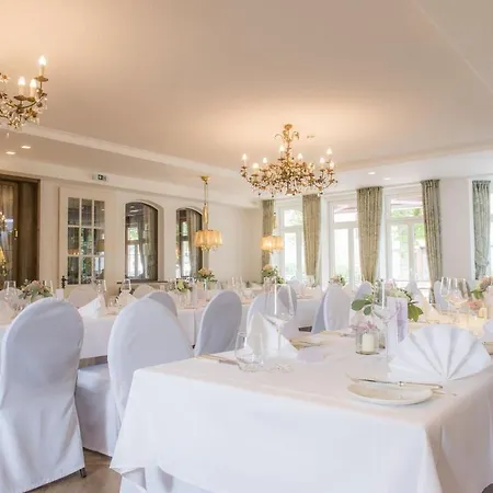 Romantik Störmann Hotell 4*